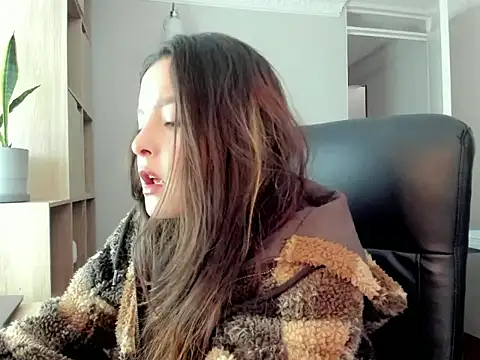 Snapshot of AmandaCallum chatting on 15, 7, 2026 AmandaCallum online show from 15, 7, 2026