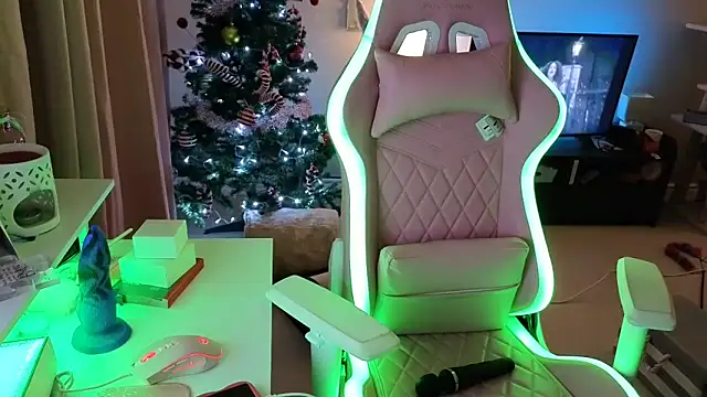 Tallulah-mae-xoxox online show from 24, 11, 2025