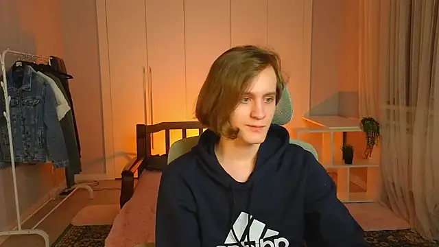 nikompell online show from 10, 3, 2025