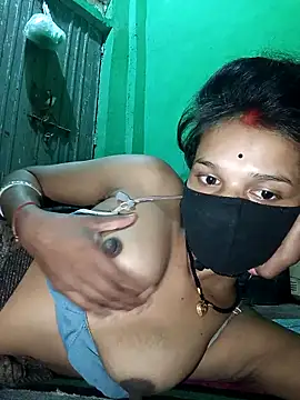 Hoty girl 143 online show from 25, 11, 2025