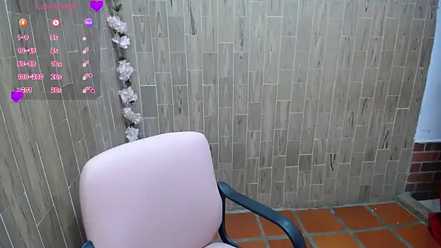 solyeria online show from 10, 9, 2025