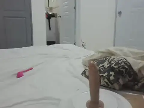 Snapshot of adele-33 chatting on 7, 3, 2025 adele-33 online show from 7, 3, 2025