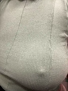 Lella Ryann  online show from 26, 2, 2025