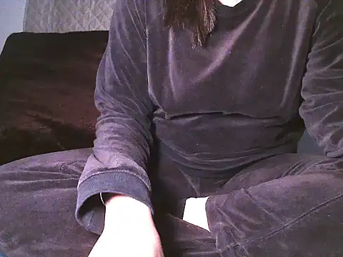 Cherry-143 online show from 5, 1, 2025