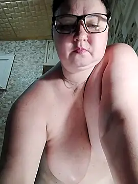 Holly-69 online show from 16, 7, 2026