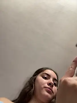 imlindapink online show from 20, 2, 2025