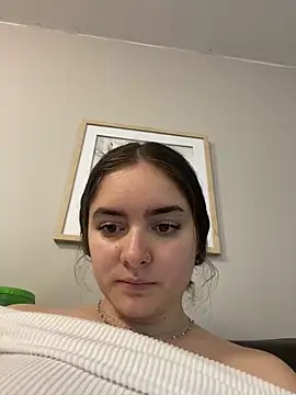 imlindapink online show from 18, 3, 2025