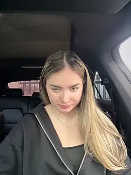 imlindapink online show from 9, 9, 2025