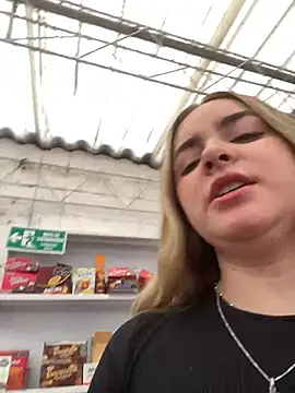 imlindapink online show from 15, 4, 2026