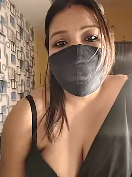 Radhikadavi879 online show from 8, 10, 2025