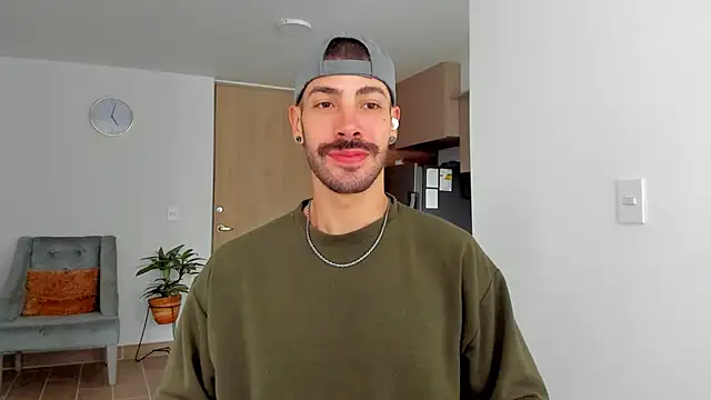 Guyinthemountain online show from 24, 12, 2024