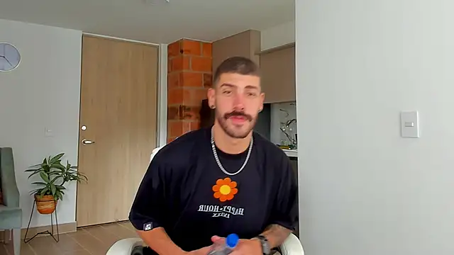 Guyinthemountain online show from 5, 1, 2025