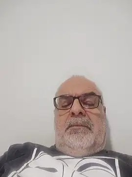 Satiro Sevilla online show from 6, 1, 2026