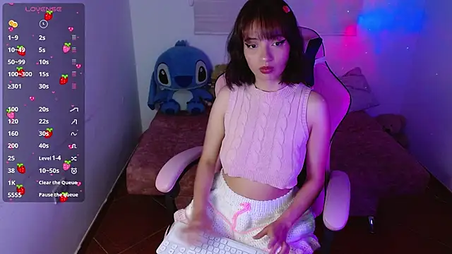 evie cloud online show from 14, 2, 2025