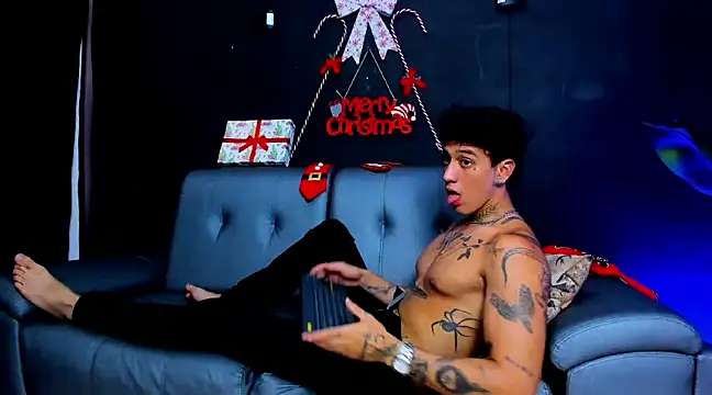 JUSTIN FULLER1 online show from 6, 12, 2024