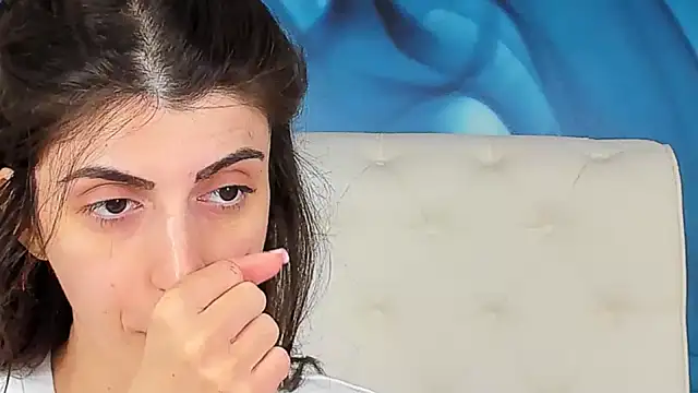 SkinnyDolly online show from 29, 5, 2026