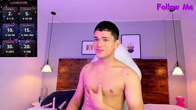 ander deimond  online show from 4, 2, 2025