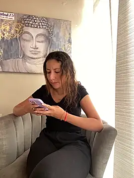 Snapshot of im_lorein chatting on 17, 2, 2025 im lorein online show from 17, 2, 2025