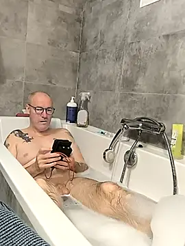 bogland33 online show from 8, 11, 2025