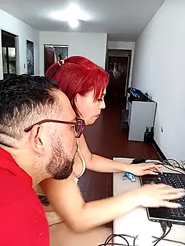 sthefania1710 online show from 5, 12, 2025