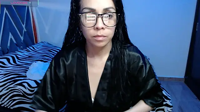 Snapshot of Amber_Lovely chatting on 29, 9, 2025 Amber Lovely online show from 29, 9, 2025