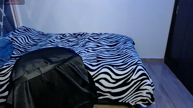 Snapshot of Amber_Lovely chatting on 7, 10, 2025 Amber Lovely online show from 7, 10, 2025