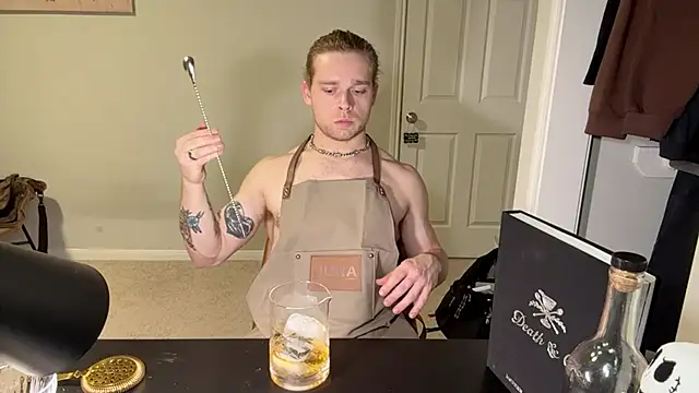 Snapshot of DaddydayDrinkzz chatting on 4, 3, 2025 DaddydayDrinkzz online show from 4, 3, 2025