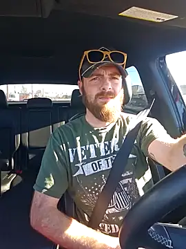 Snapshot of SirYummy18 chatting on 15, 1, 2025 SirYummy18 online show from 15, 1, 2025