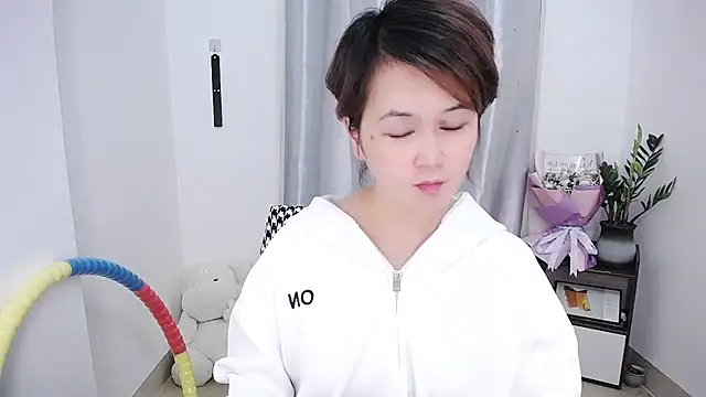 Fan ting online show from 18, 3, 2025