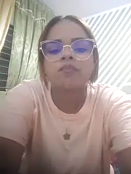 Evabigass online show from 26, 1, 2025