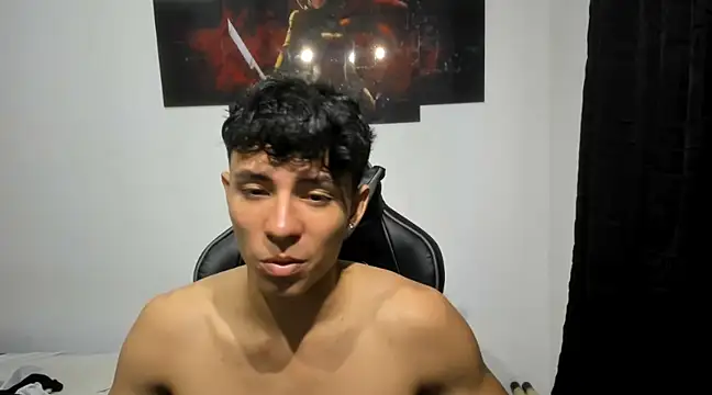 Snapshot of enzo_sloran chatting on 18, 2, 2025 enzo sloran online show from 18, 2, 2025