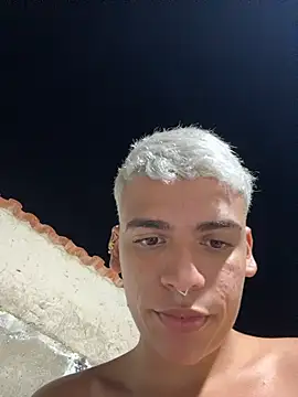 Leo bunny hot online show from 15, 4, 2026