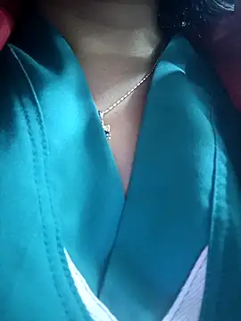 Megan jennerr online show from 27, 3, 2026