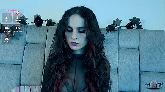 Alice noir online show from 6, 10, 2025