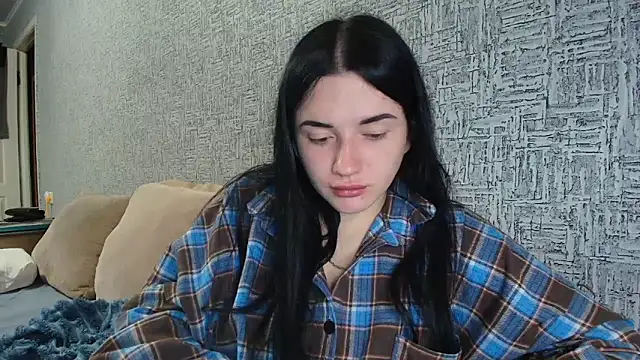 Liana diva online show from 8, 3, 2026