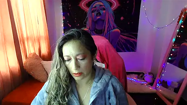 Melanyy 100 online show from 8, 4, 2026