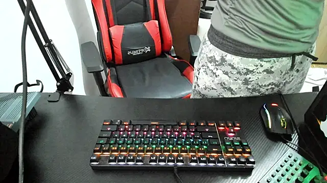 Calihotcaliente277 online show from 19, 2, 2025