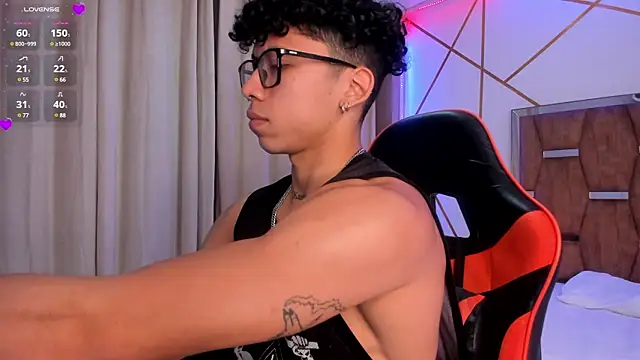 Snapshot of AkazaBoy_ chatting on 16, 1, 2025 AkazaBoy  online show from 16, 1, 2025