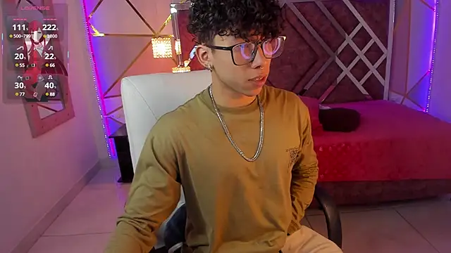 Snapshot of AkazaBoy_ chatting on 23, 1, 2025 AkazaBoy  online show from 23, 1, 2025