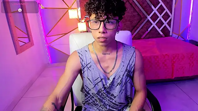 Snapshot of AkazaBoy_ chatting on 29, 1, 2025 AkazaBoy  online show from 29, 1, 2025