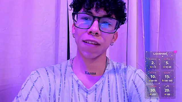 Snapshot of AkazaBoy_ chatting on 30, 1, 2025 AkazaBoy  online show from 30, 1, 2025