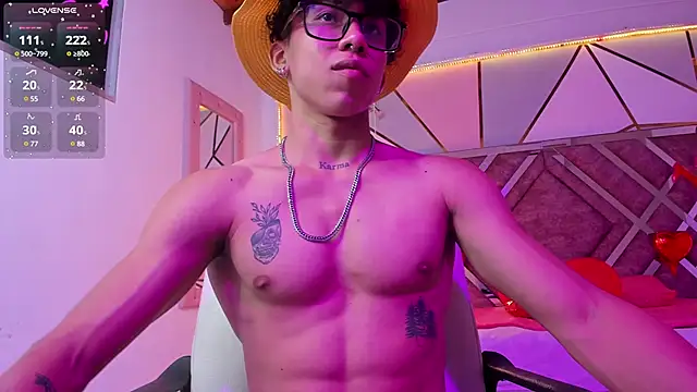 Snapshot of AkazaBoy_ chatting on 11, 2, 2025 AkazaBoy  online show from 11, 2, 2025