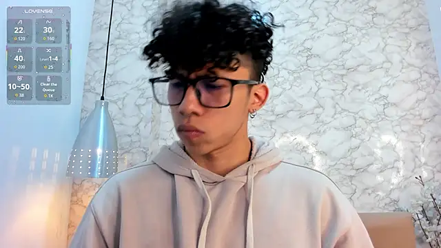 Snapshot of AkazaBoy_ chatting on 11, 9, 2025 AkazaBoy  online show from 11, 9, 2025