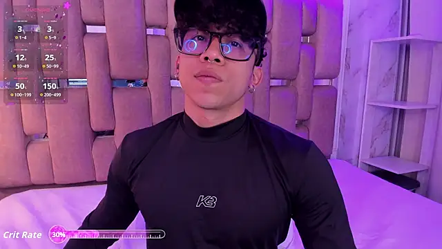 Snapshot of AkazaBoy_ chatting on 8, 10, 2025 AkazaBoy  online show from 8, 10, 2025