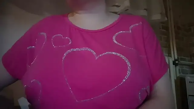 Snapshot of AalinnaK chatting on 30, 11, 2025 AalinnaK online show from 30, 11, 2025