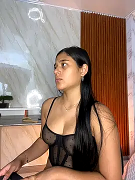 floriamANDjazmin online show from 4, 11, 2025