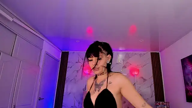 AuroraDiaz online show from 17, 12, 2025