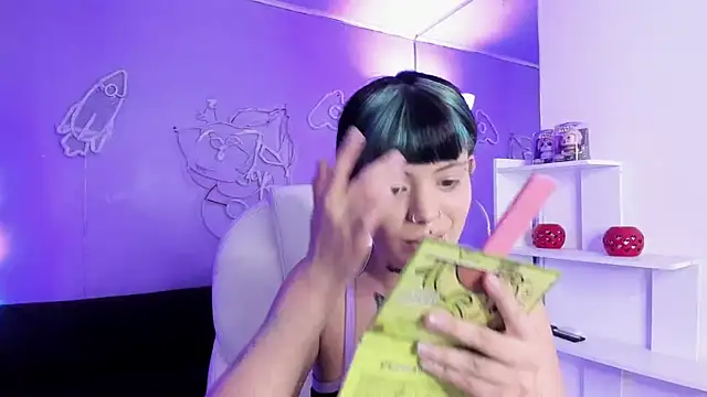 AuroraDiaz online show from 9, 3, 2026