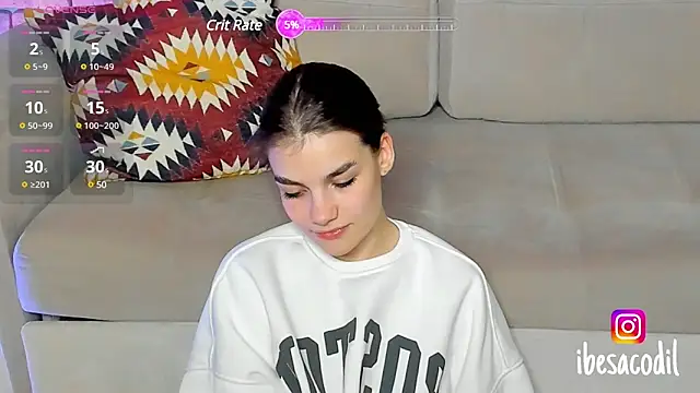 Snapshot of adriana_allien chatting on 15, 12, 2024 adriana allien online show from 15, 12, 2024