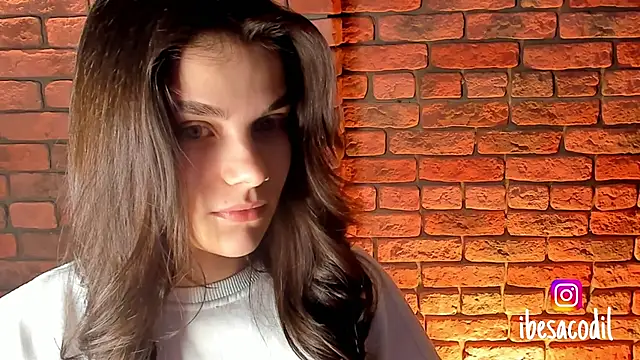 Snapshot of adriana_allien chatting on 12, 1, 2025 adriana allien online show from 12, 1, 2025